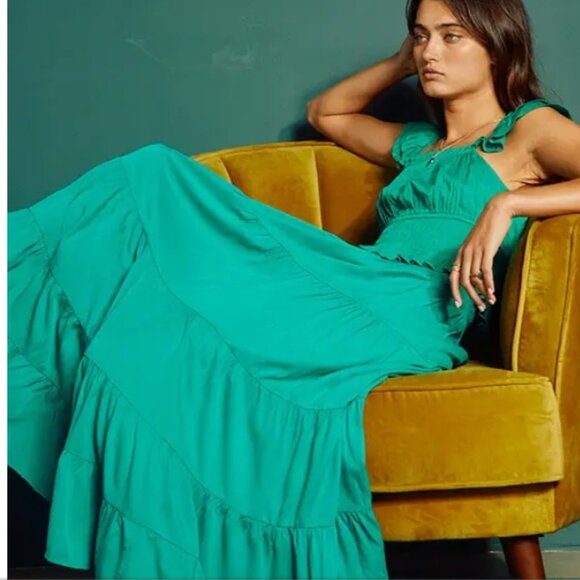 Crop Top and Maxi Skirt Set - Picture 12 of 14